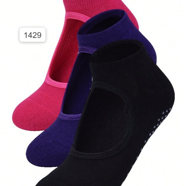 جوارب رياضية للنساء عدد 3